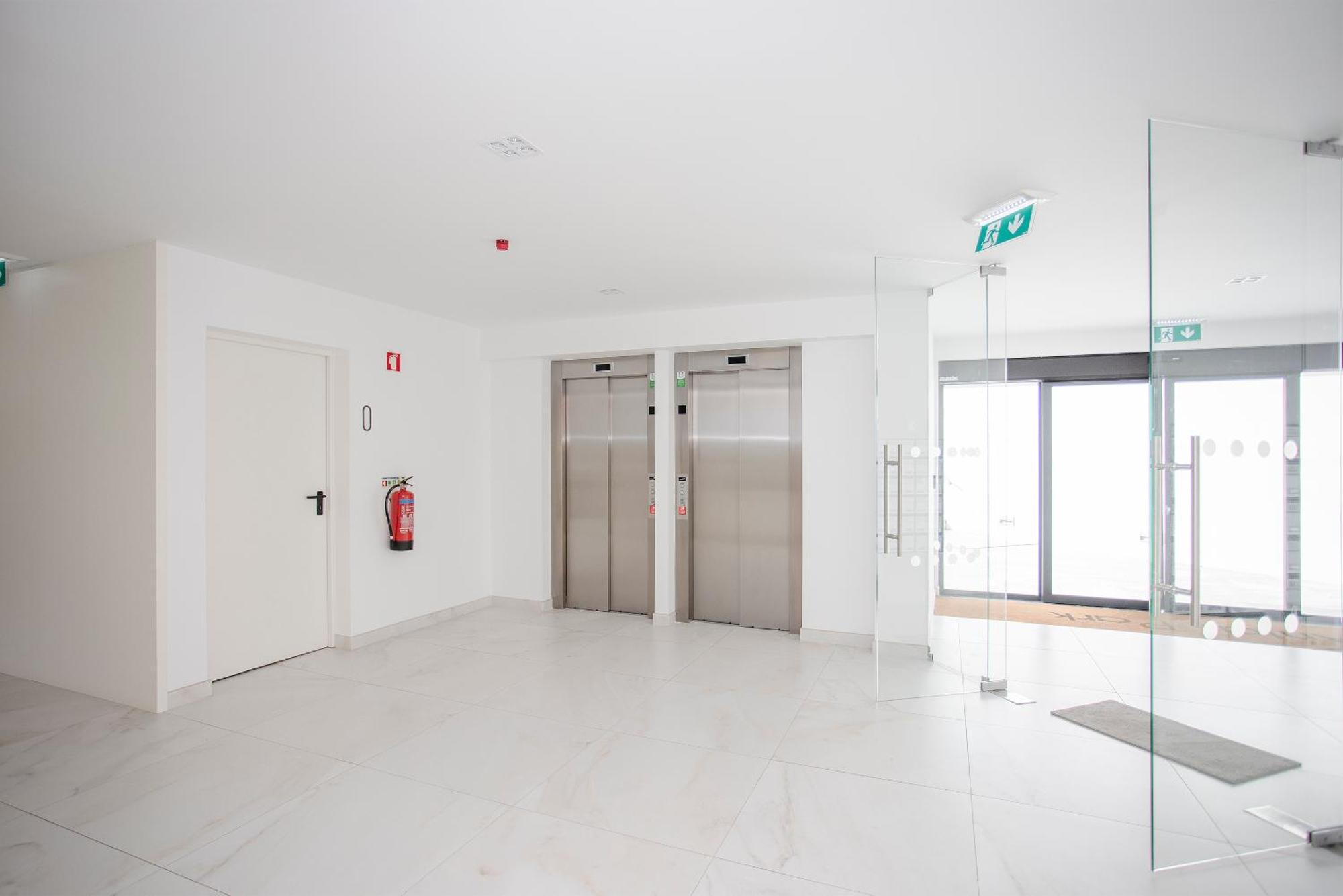 Appartamento Liiiving In Porto - Dragao Pool View Esterno foto